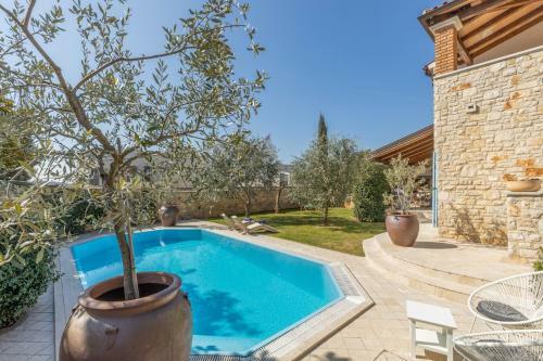 Beautiful Villa Larun In Istria