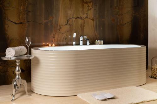 Villa Dolce Vita With Steam Bath