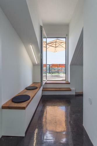 Lovely 3-bedroom Skyline Apartment