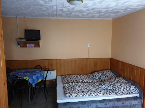 Tiszavir�g Apartman