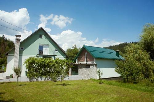 Riverview Apartment Three Springs Tri Zvira