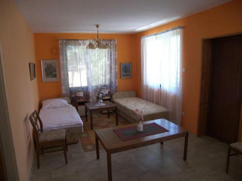Hostal Csilla Nyaral�