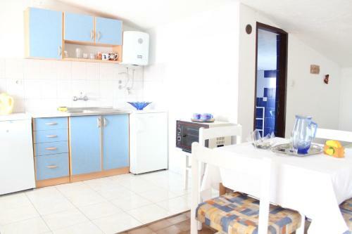 Tribunj Apartmani
