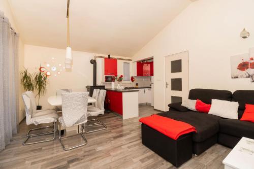 Apartments Anita Tribunj