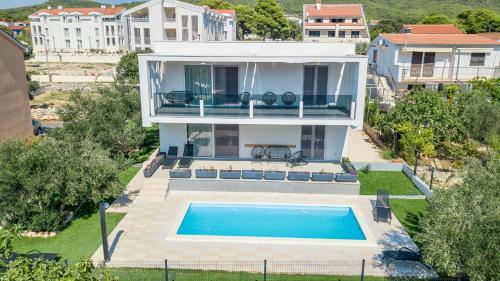 Villa Wonderhouse Sovlja