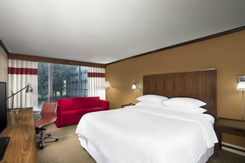 Hotel Four Points By Sheraton Kansas City Airport