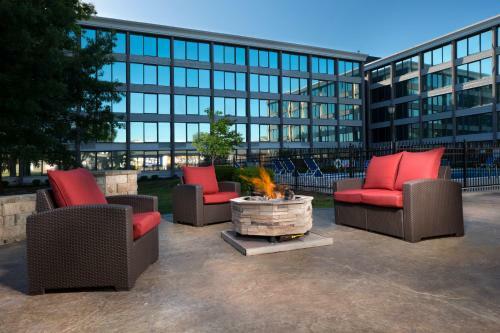 Hotel Four Points By Sheraton Kansas City Airport