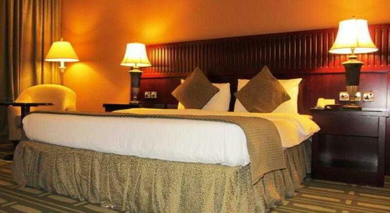 Hotel Golden Tulip Khatt Springs Resort & Spa