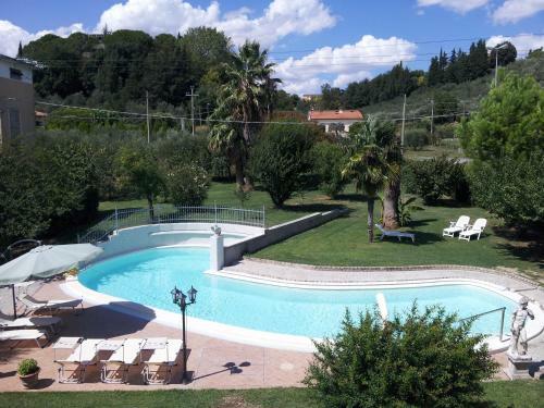 Hostal Luconi Affittacamere