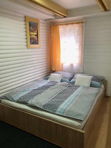 Bed & Breakfast Tiszavir�g Panzi� �s �d�l?k�zpont