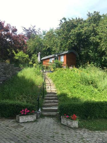 Lodge Lilac Hut Shepherds Hut