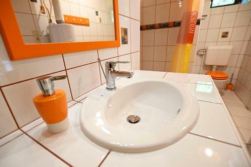 Csal�dka Apartman