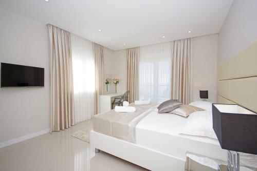 Villa Olive Hill