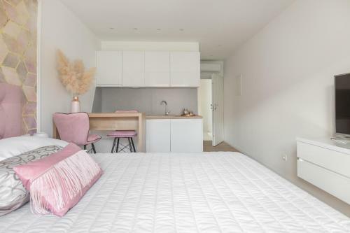 Hostal Ivmalu Apartments