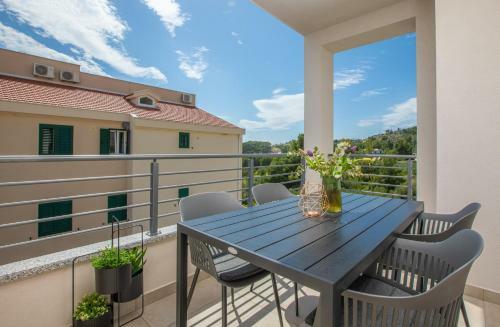 Hostal Ivmalu Apartments