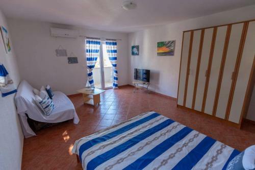 Apartments Elena