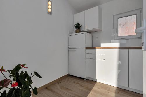 Apartments ?obrni?