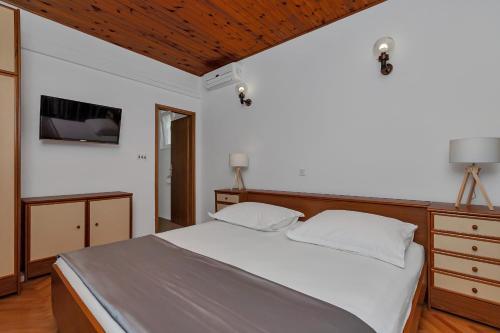 Apartments ?obrni?