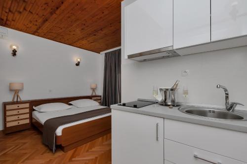 Apartments ?obrni?
