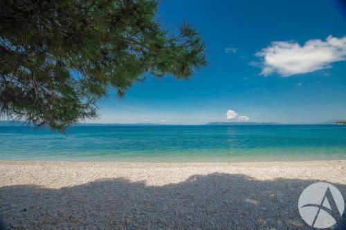 Seaview Rooms With Breakfast & Free Parking