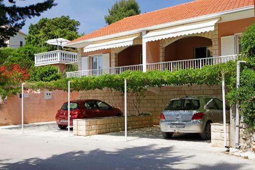 Hostal House Ivan