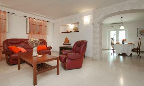 Komun Apartments