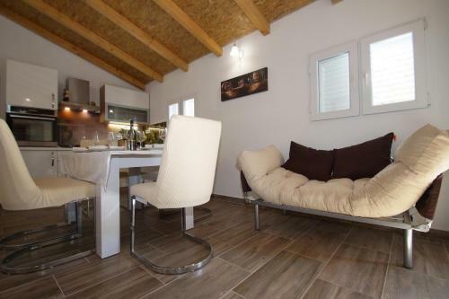 Eco Friendly Cottage Maja