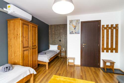 Hostal Airport K�roly Centr�l