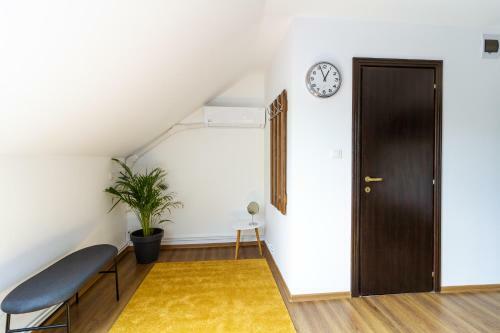 Hostal Airport K�roly Centr�l