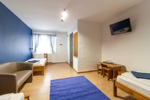 Hostal Airport K�roly Centr�l