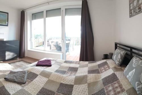 T�lgyerd? Apartman