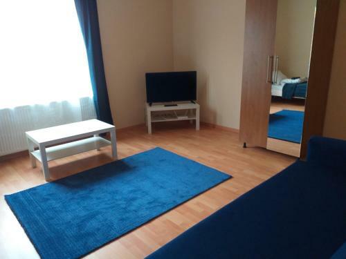 Apartamento Budapest Airport , Accommodation In Vecs�s