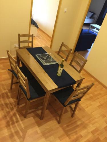 Apartamento Budapest Airport , Accommodation In Vecs�s