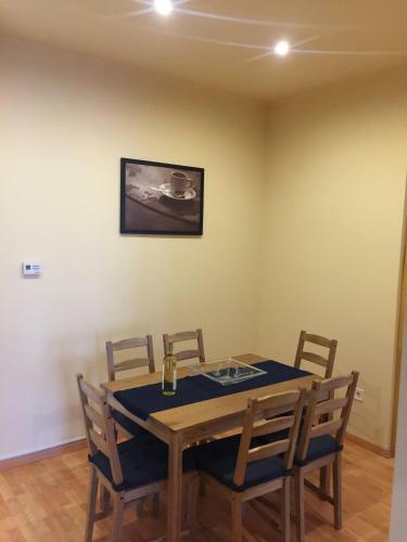 Apartamento Budapest Airport , Accommodation In Vecs�s