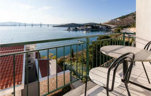 Beautiful Apartment In Klek With