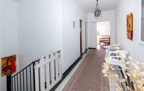 Awesome Apartment In Klek With 2 Bedrooms