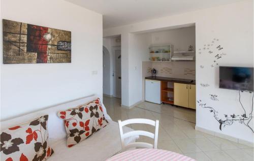 Awesome Apartment In Klek With Wifi And 2 Bedrooms