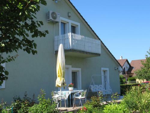 Cserje Apartman Velence