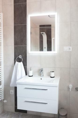 Trend Apartmanh�z -vizsl�s