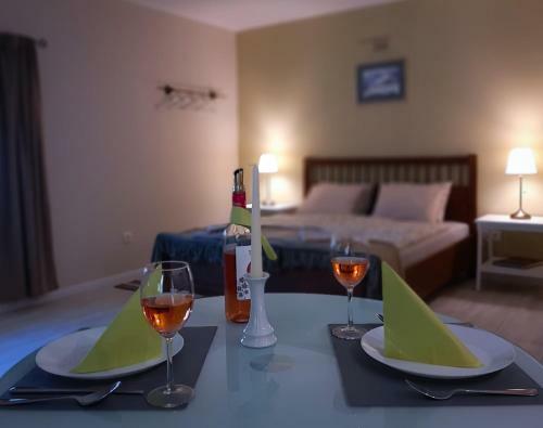 Apartamento ?rs�gi Katic�s Vend�gh�z
