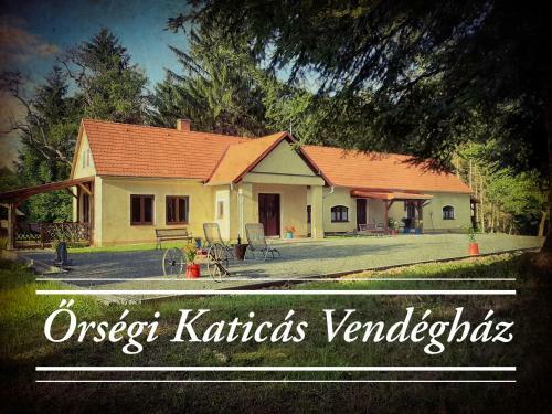 Apartamento ?rs�gi Katic�s Vend�gh�z