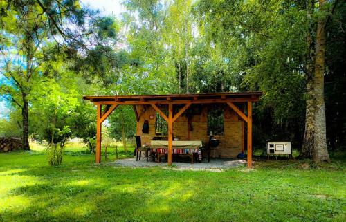 Apartamento ?rs�gi Katic�s Vend�gh�z