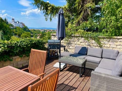 Terrace Apartman Pr�mium Belv�ros Jacuzzival
