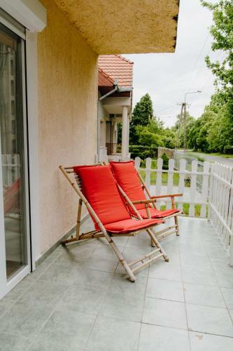 Ny�rfa Apartman