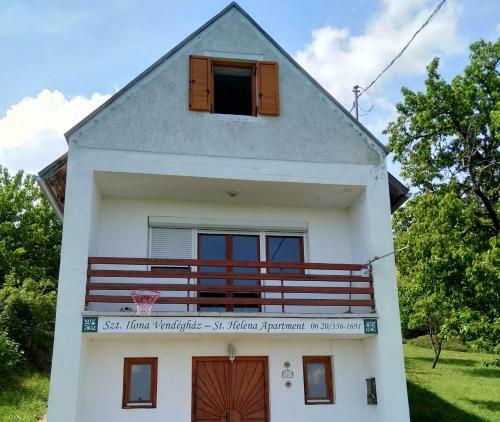 Szent Ilona Vend�gh�z