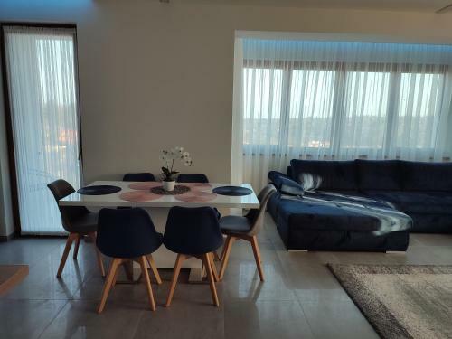 Gamma Apartmanok �s Jakuzzi
