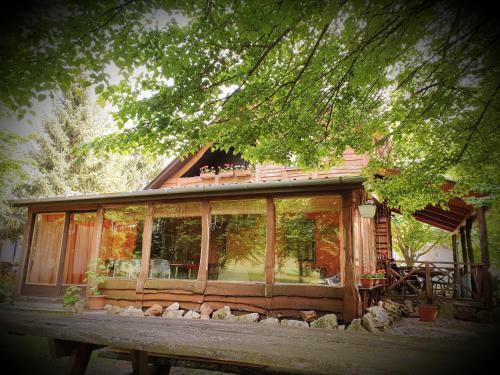 R�ba Part Apartman