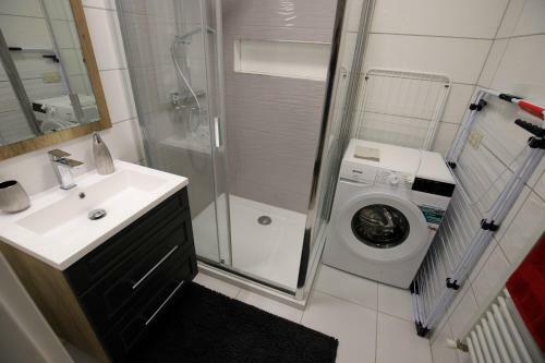 Sunshine Resort Black Apartman