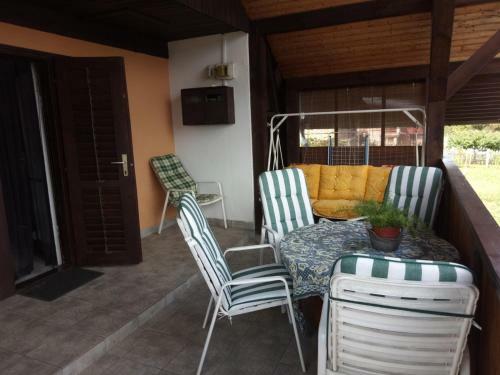 Karos Centr�l Apartmanh�z