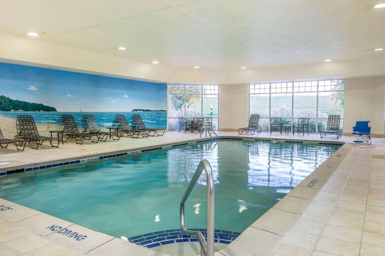 Hotel Comfort Inn Plainwell